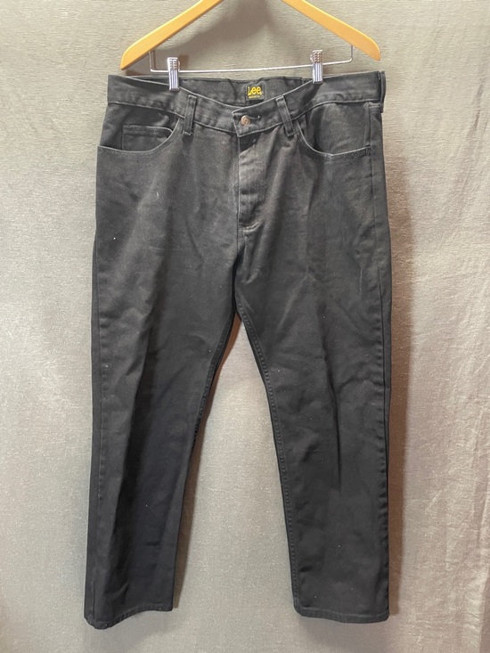 Lee Other - Lee Men's Straight Regular fit Jeans in Black